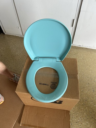 American standard turquoise - standard,