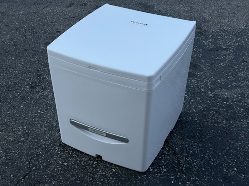 Compocloset cuddy composting - compocloset,